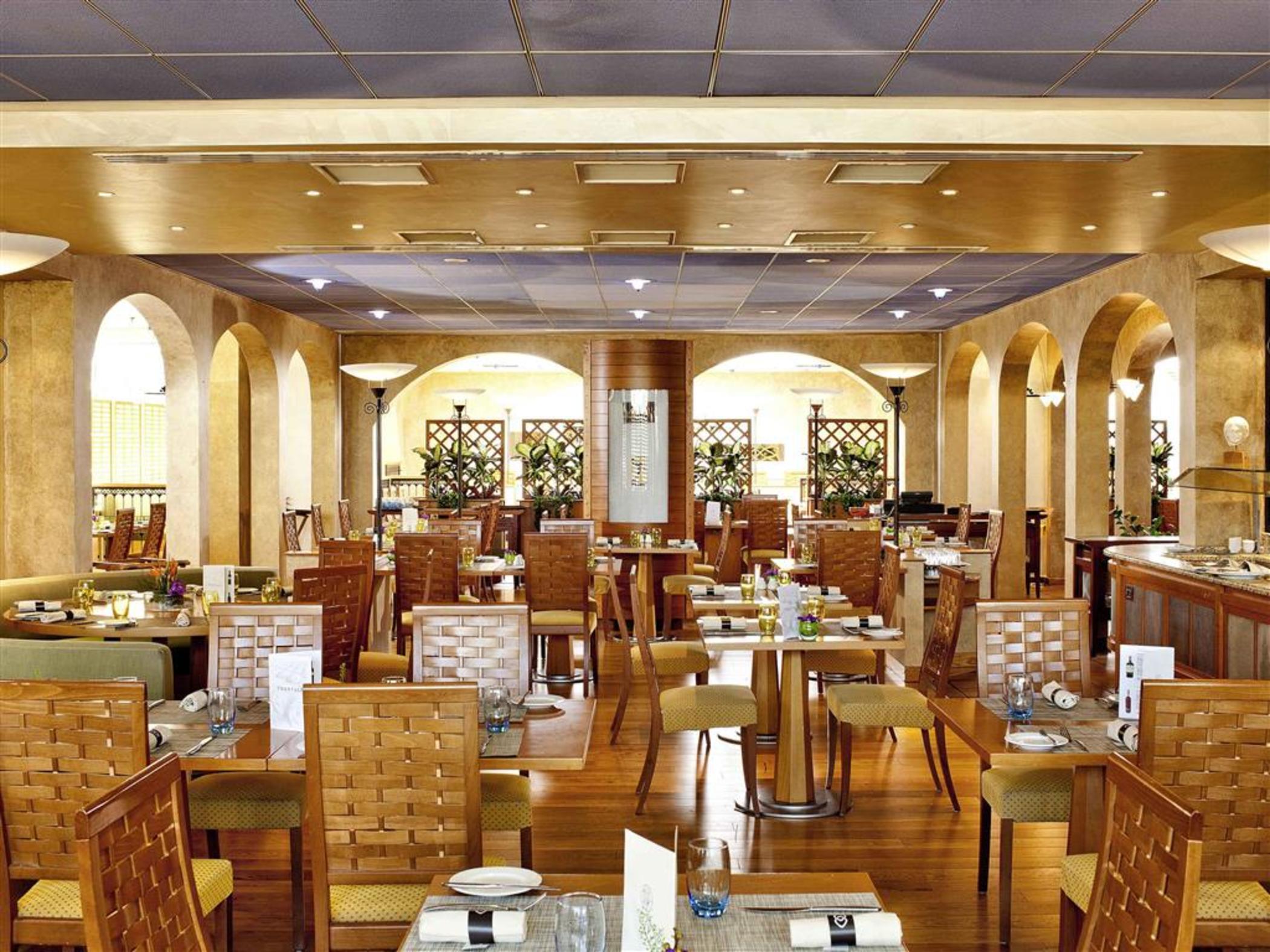 Отель Sofitel Athens Airport 5*