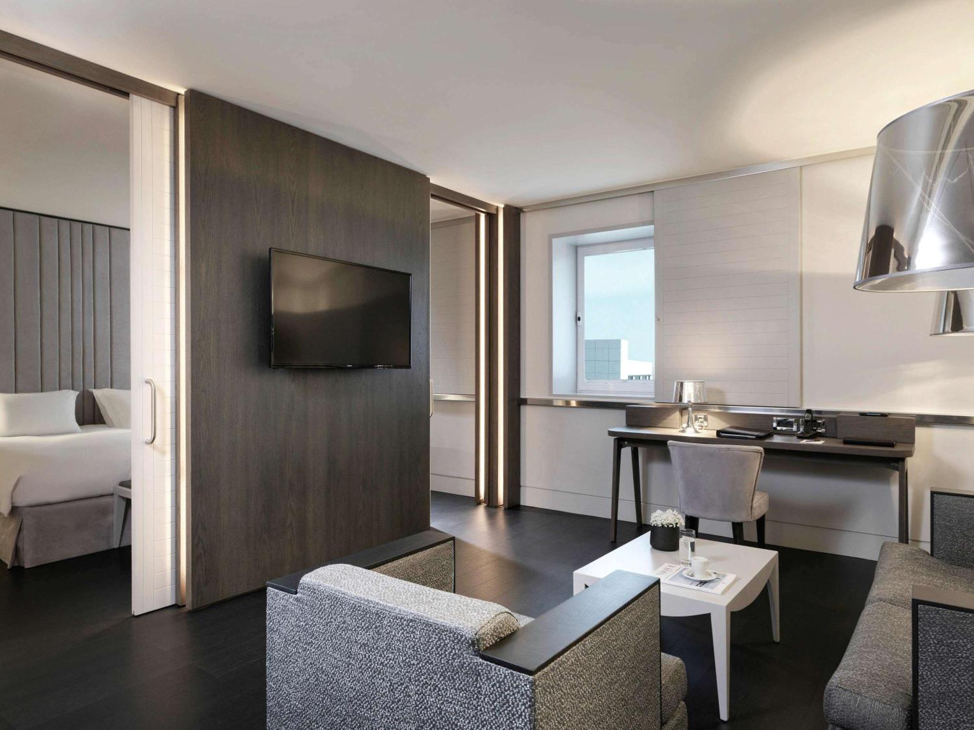 Sofitel Athens Airport Отель 5*